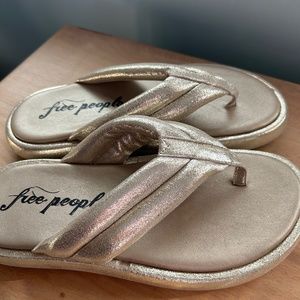 NEW Free People Gold Sandals Retails $78 Size 6.5 US